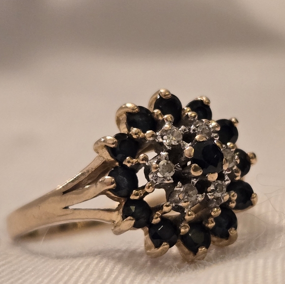 Sapphire and Diamond Ring, 10 karat yellow gold, size 8 - Picture 4 of 5